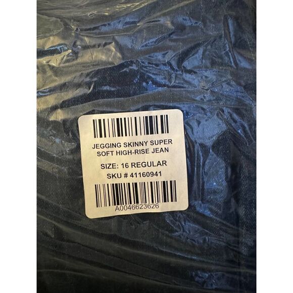 Torrid 2-2xl,xxl plus size stranger things sleep tank top/cami/shirt - Picture 6 of 6